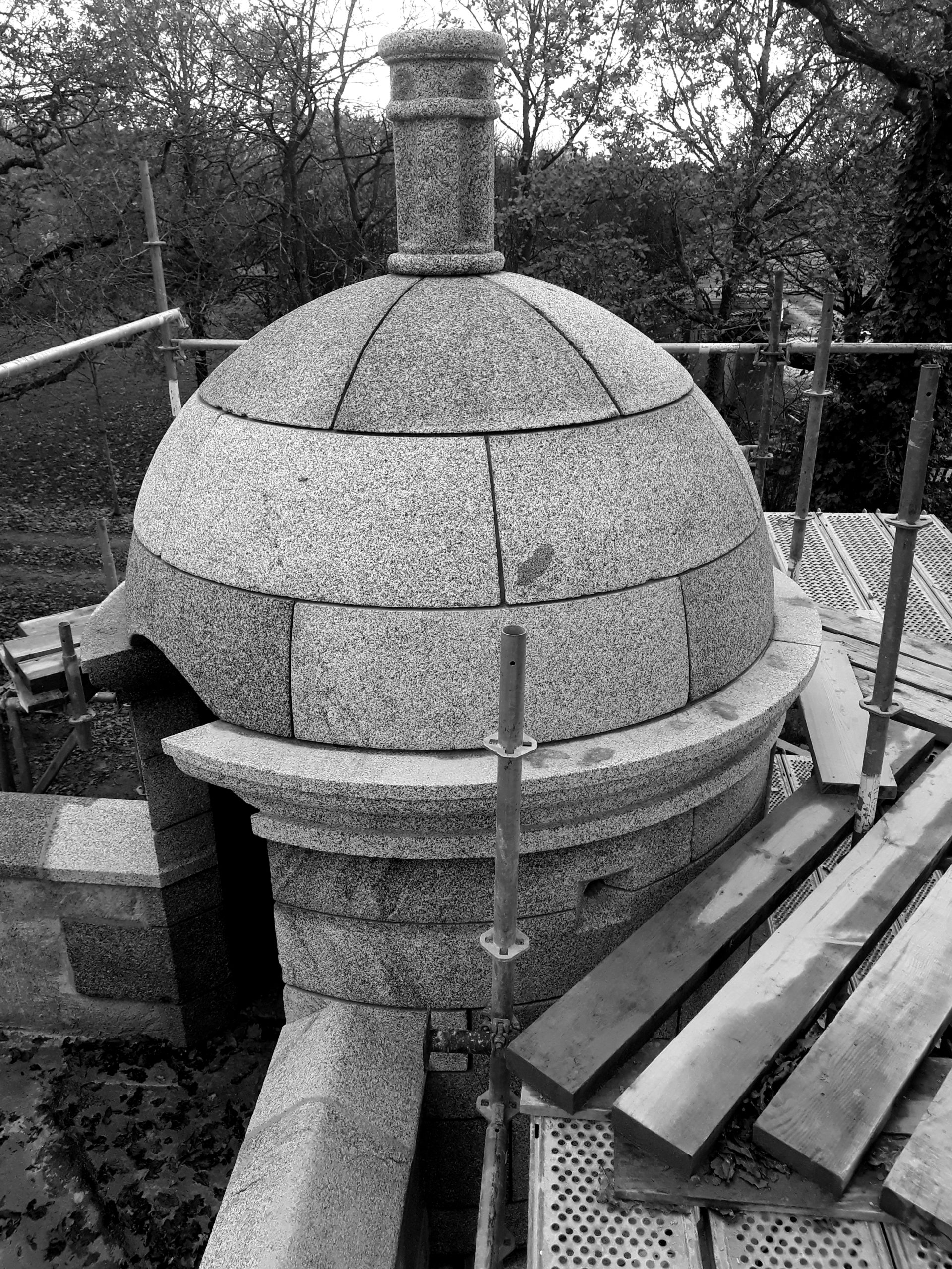 échauguette granite bretagne la coudraie taille de pierre Lucien Mazé